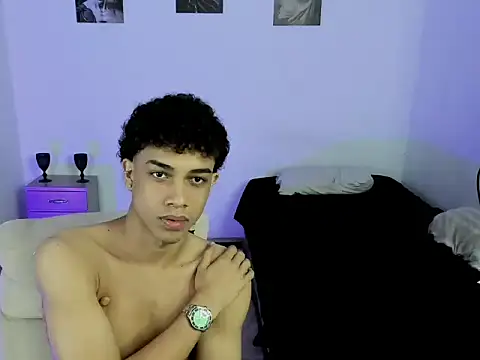Nathan_velez লাইভ XXX চ্যাট