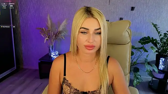 NikkiiStill Live XXX-Chat