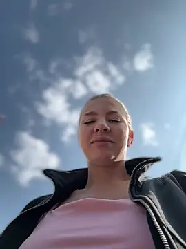 NewLale XXX чат на живо