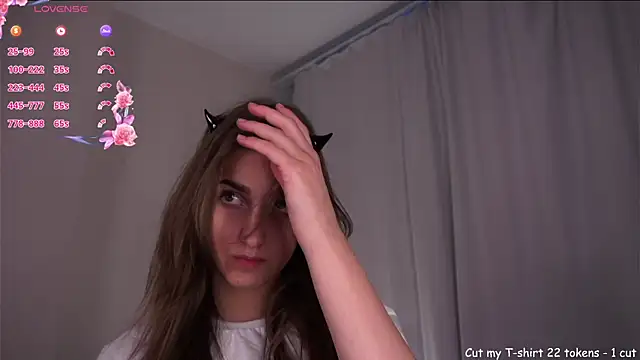 Živý XXX chat ClarineCasebolt