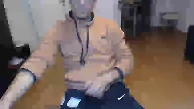 guachin_hunk 现场XXX聊天