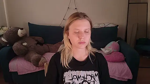 XXX chat uživo modela Viki_Charm