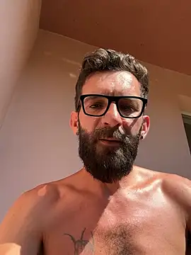 Michel_huge Live XXX-Chat