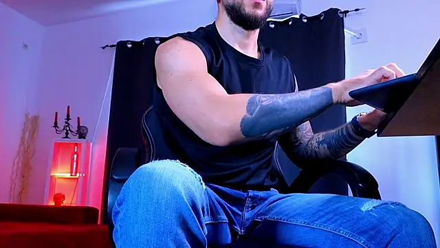 MightyAaron66 라이브 XXX 채팅