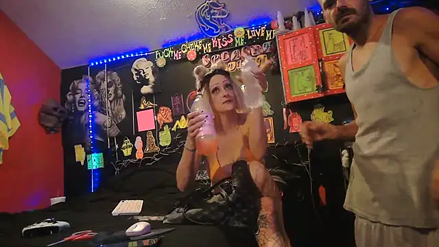Splash_Queen420 লাইভ XXX চ্যাট
