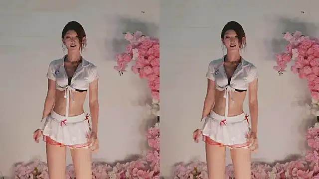 SSF-888's Live XXX Chat