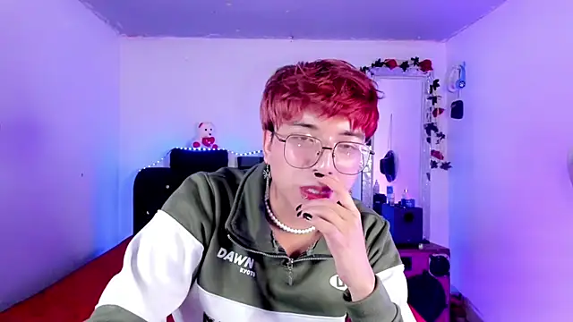 AnggelONfiree XXX чат на живо
