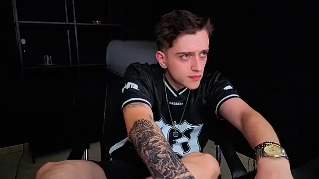FelixStarkk élő XXX-chatje