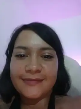 ebonysummer_ élő XXX-chatje