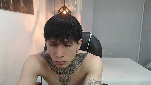Cry_thereal 现场XXX聊天