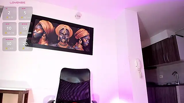 Онлайн чат XXX Fenty_XX