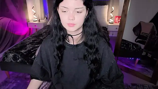 MileyRood XXX чат на живо
