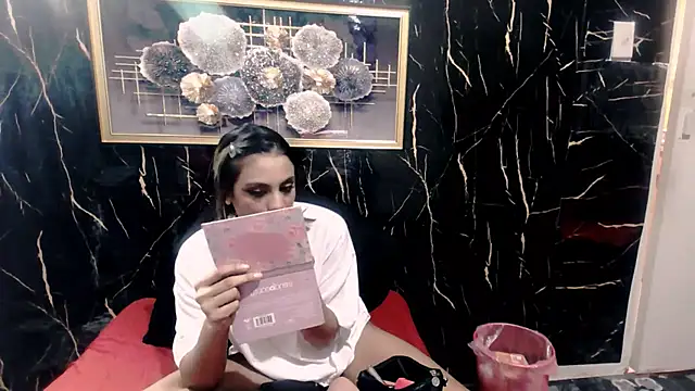 Chat +18 de Luscious_Lexy ao vivo