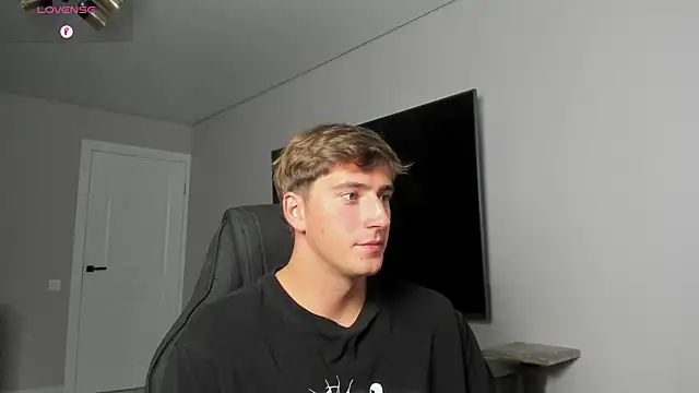 DaniHort Chat XXX live