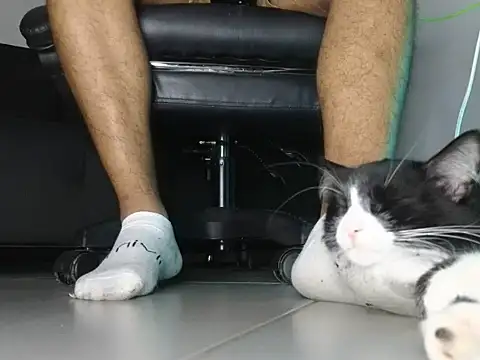 Živý XXX chat He_andshe