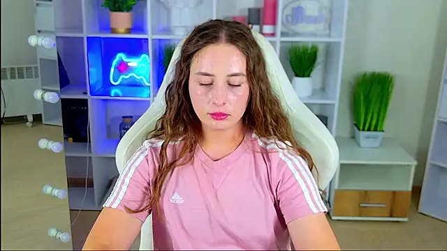 دردشة NadinnL الجنسية المباشرة
