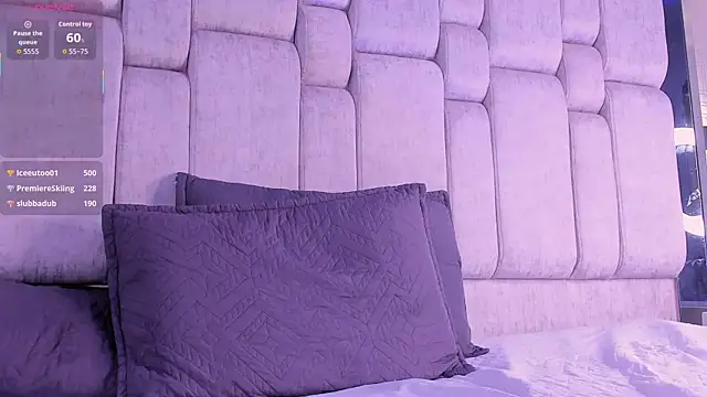 XXX chat uživo modela LilithBloom7