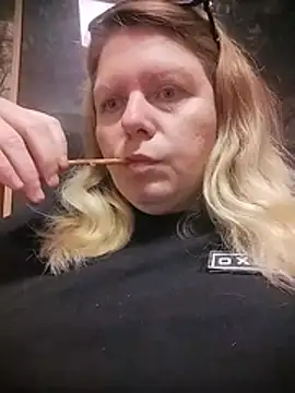 Lana-murr Chat XXX live