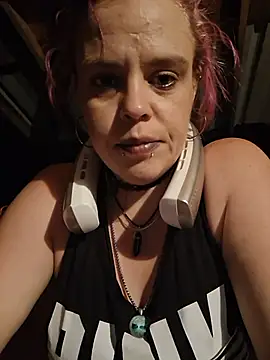 TWiSTYTheTwizted Chat XXX live