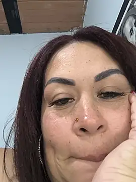 Chatroom XXX en direct de Natymendoza998