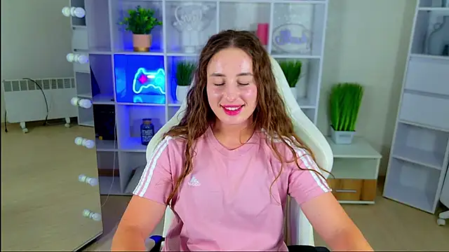 NadinnL 라이브 XXX 채팅