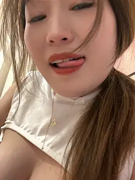 Dian-Sex Chat XXX in diretta