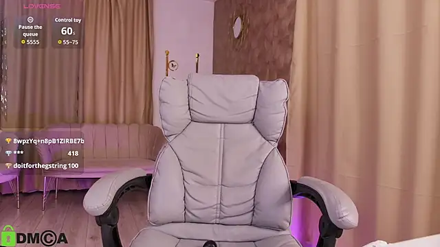 NatashaJade Webcam Show