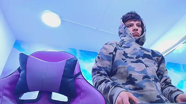 Онлайн чат XXX DEIBY_BABY