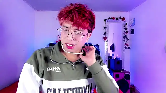 AnggelONfiree Pertunjukan Webcam