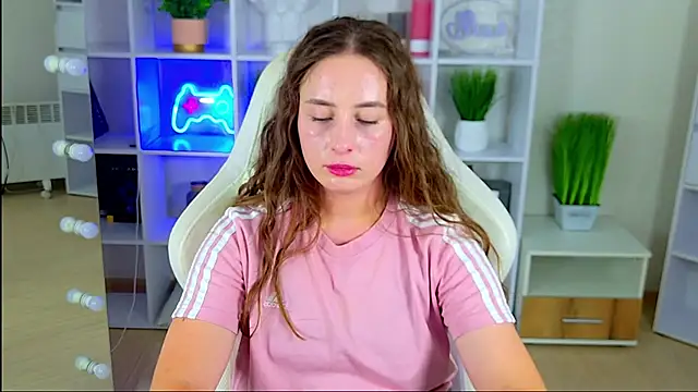 NadinnL 라이브 XXX 채팅
