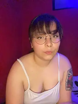 Solo_yoss' Live XXX Chat