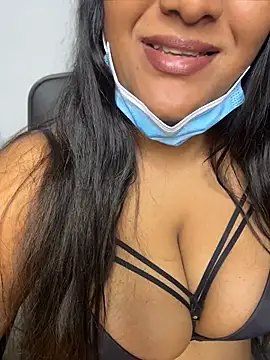 Chat +18 de Sweet_Melon96 ao vivo
