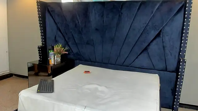 Živý XXX chat KaynSantos