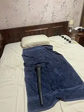 Deep354050cm webcam show