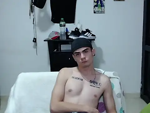 Chat +18 de Zac_Efront ao vivo