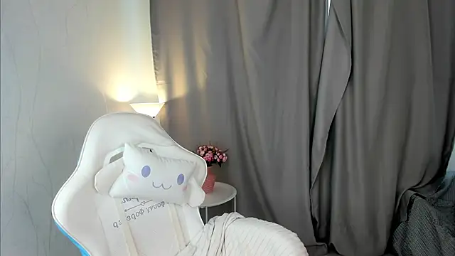 Addelin_ly's Live XXX Chat