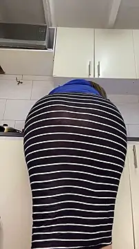 XXX chat uživo modela Chloee_Peach