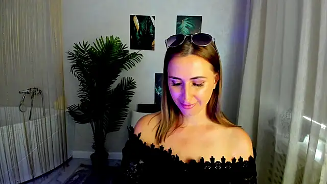 צ'אט XXX בשידור חי של PassionGlow