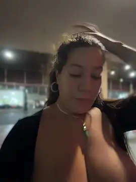 צ'אט XXX בשידור חי של Bigbuttbrooklynn