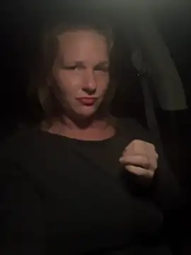 XXX chat uživo modela RagingRebecca