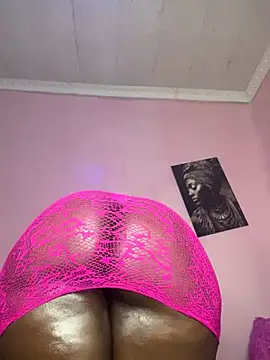 tattooThickladyX live XXX chat