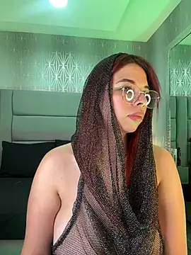 Živý XXX chat Emily_Lancaster