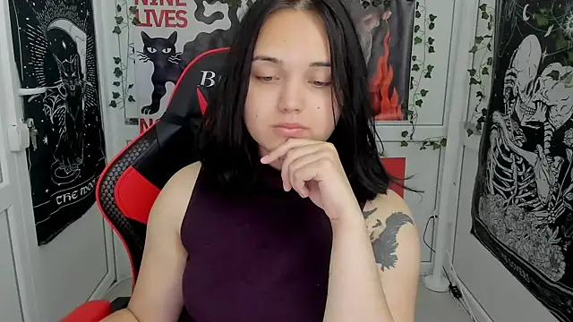Chat XXX Live Caroline_cutte
