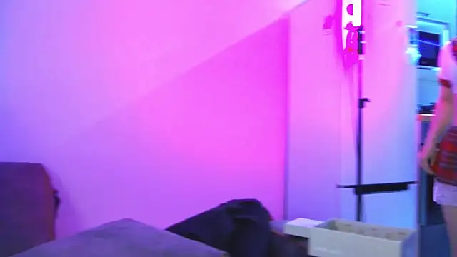 LucyMuur 现场XXX聊天