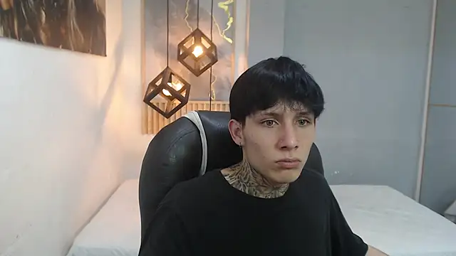 Živý XXX chat Cry_thereal