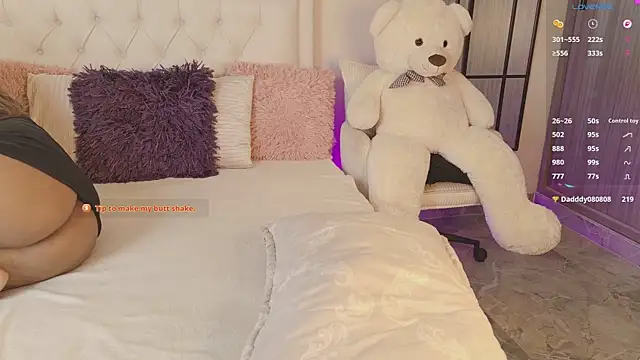 Rubyross21's Live XXX Chat