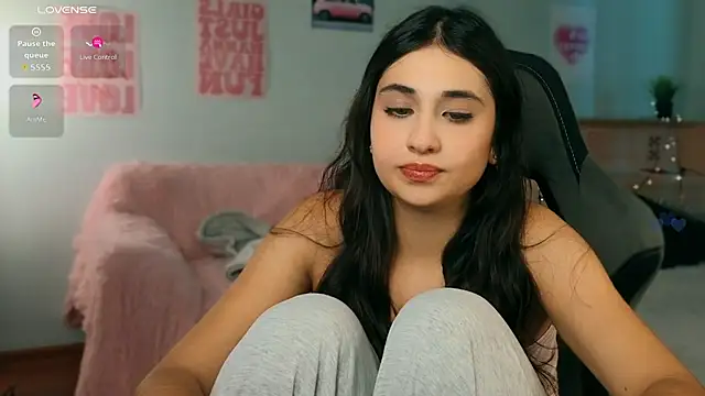 honeylanaa élő XXX-chatje