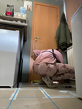 cinnabon_ Adlı Modelin Canlı XXX Sohbeti