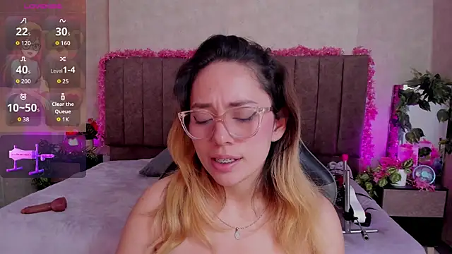 LanaMills_ live XXX chat