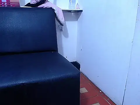 Biigg_xxx XXX чат на живо